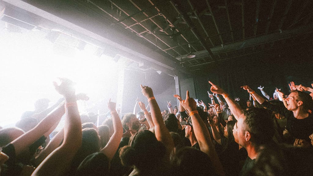High-fives and laughter and whales — oh my! A look inside the Night Shift Tour with Smallpools at Bottom Lounge in Chicago.